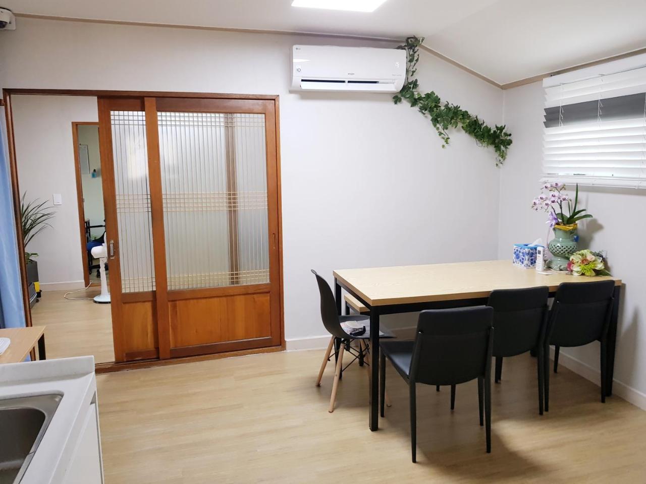 Dal Garam Guesthouse Гангнеунг Екстериор снимка