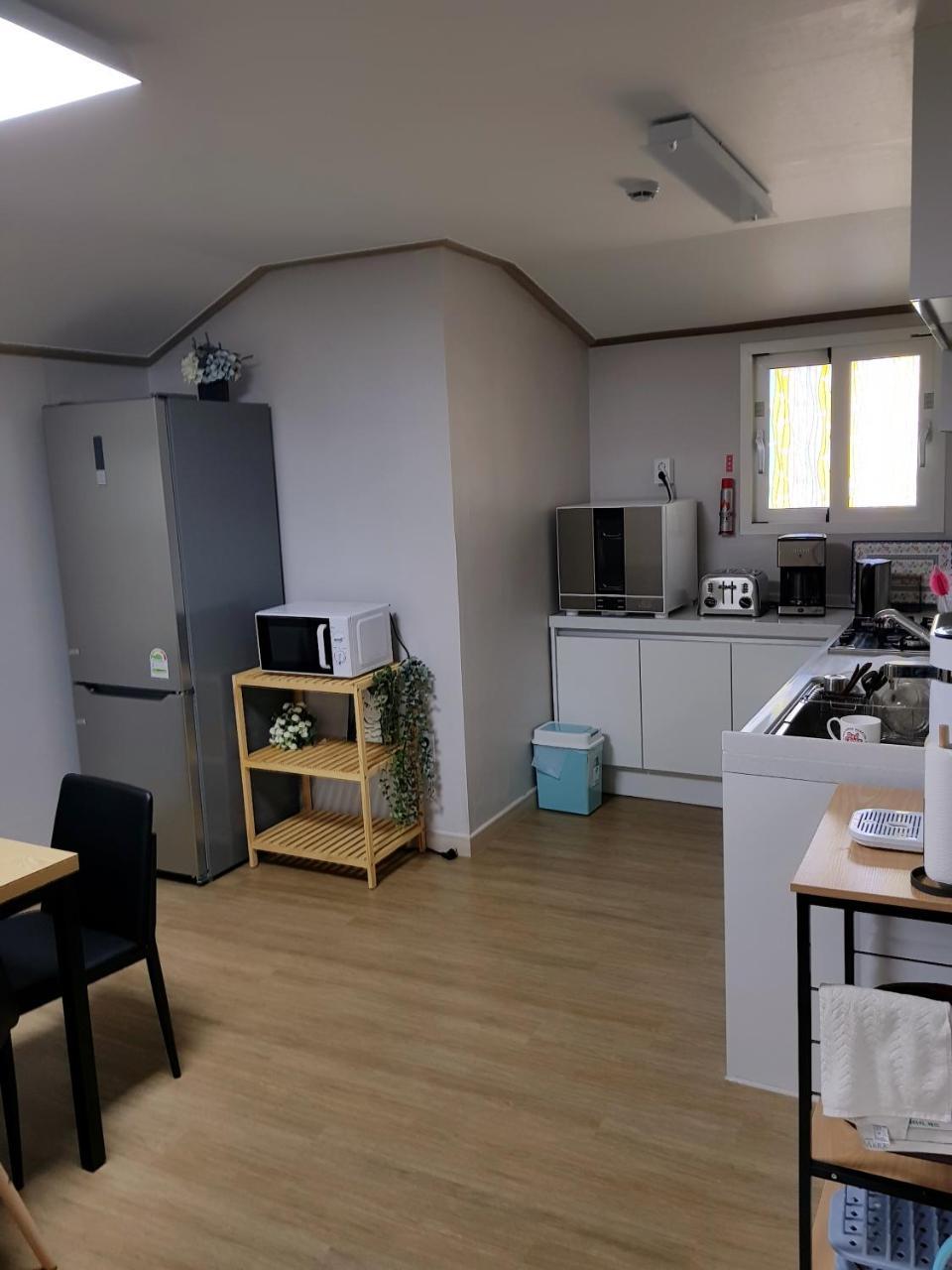Dal Garam Guesthouse Гангнеунг Екстериор снимка